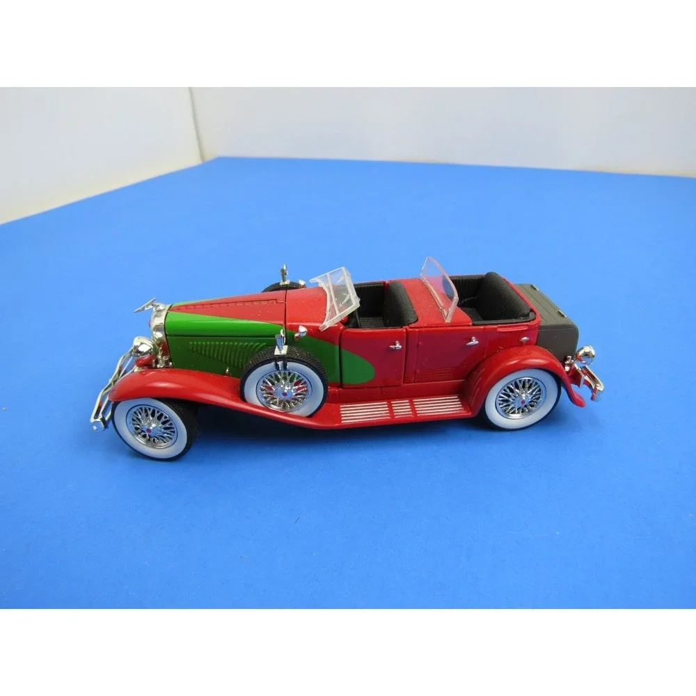 Signature Models 1934 Duesenberg Model Car Red Green DAMAGE